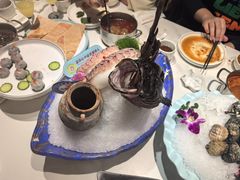 -德天肥牛海鲜火锅(龙吟坊店)
