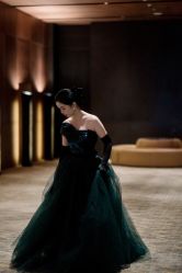 -艾米丽婚纱礼服