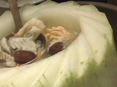 -得意咚瓜·顺德鱼生·冬瓜火锅(深圳首店)