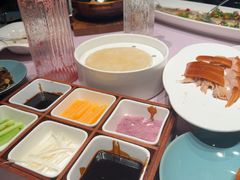 -黛遇·黛瓦宴花园餐厅
