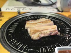 -唯成•韩国炭火烤肉 유성고기