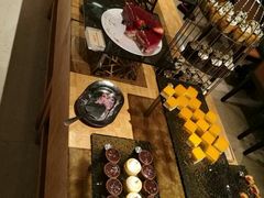 黑巧克力蛋糕-龙之梦万丽酒店青餐厅