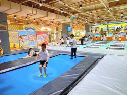 -反弹蹦床公园·运动乐园·团建·亲子派对(深圳观澜湖店)