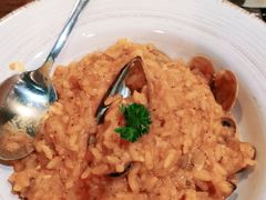 -SISTERS BAR RESTAURANT川意酒馆(嘉善老市H楼店)