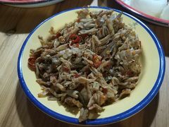 -老三样·美食研究中心(世贸路店)