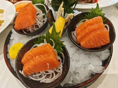 -万龙洲海鲜(大兴绿地缤纷城店)