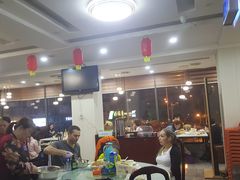 大堂-鑫悦楼煎蟹·16年海鲜大排档