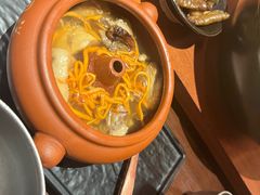 -银米·云南传统过桥米线(双廊黑金冠店)