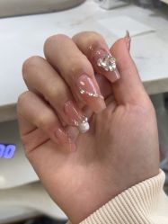 -瞧·享轻奢美甲美睫