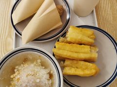 -正南齐北·老街糯米团(洪崖洞店)