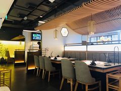 -左庭右院鲜牛肉火锅(浦江欢乐颂店)