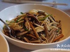 茭白炒鳝丝-玫瑰厅上海菜(兴国路店)