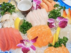 -青瓦餐厅·生鱼片·韩园烤肉(西塔店)