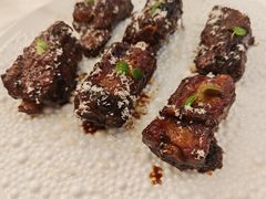 -品海楼·大连海胆锅贴馆(东港店)