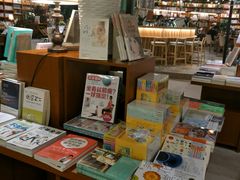 -博览书店(越秀悦汇天地店)