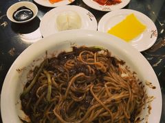 -桃园中华料理炸酱面(燕儿岛路店)