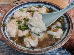 招牌野馄炖-老谢野馄饨(延安路店)