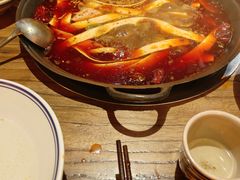 -旧街市鲜货老火锅(大光路店)