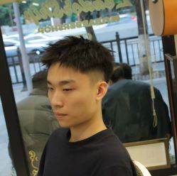 -尤司男士国潮理发馆