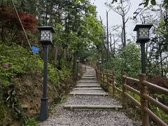 -天姥山