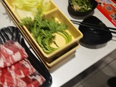 -呷哺呷哺 黄金牧场 (中发百旺店)