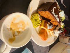 -汇泉王朝大饭店-旋转餐厅(南海路店)