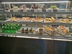 -奇醜的猴子咖啡(财信广场店)