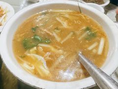 三狠汤-大兴街扣碗包子馆