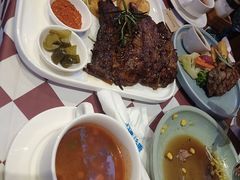 -鲨鱼美式餐厅酒吧Sharky