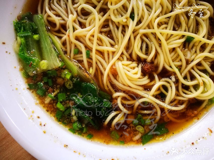 五心鸡肉菌汤大抄手清汤杂酱面图片 - 第2张