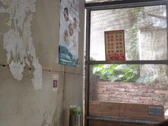 -陈氏老字号十三小炸炸店