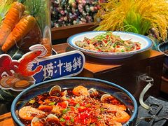 -领鲜活海鲜榴莲自助火锅(东门店)