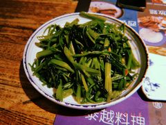 泰式飞天通菜-喜越泰莱·泰越料理(海逸新天地店)