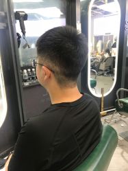 -吉米护肤造型