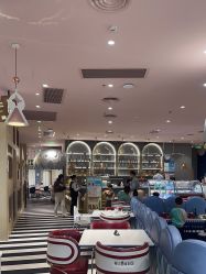 -奈尔宝家庭中心·亲子餐厅(前滩店)