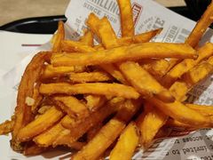 -The Habit Burger Grill 哈比特汉堡(复兴soho店)