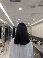-简法造型·品牌形象店