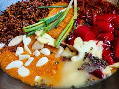 -周幺妹重庆老火锅(银泰城总店)