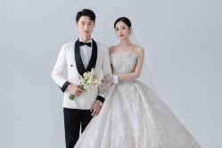 -Mu慕婚纱摄影·超级工作室