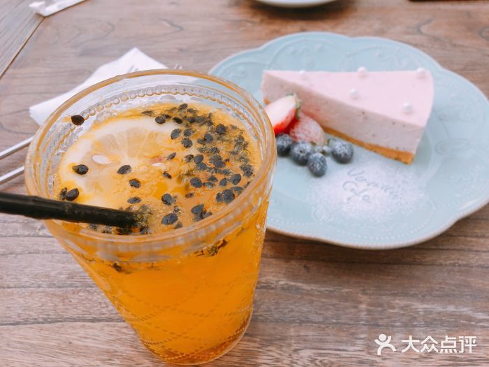 vanillacafe香草咖啡(银海大世界店)百香果苏打图片