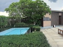 -瑰丽酒店·海吧·天际下午茶·现场DJ·天台酒吧