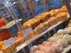 -顶东面包花园·生日蛋糕(香榭丽店)