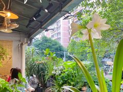 -花二家·生活馆(六运小区店)