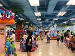 -莫莉幻想儿童乐园(武汉保利广场店)