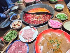 -萍姐火锅·公路夜市(武汉首店)