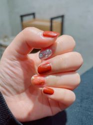 -悦指间美甲美睫