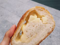 芝士粒粒法包-PAPER STONE BAKERY(天环店)
