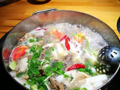 -大众跷脚牛肉馆·非遗传承单位(峨眉山店)