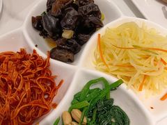 -东方饺子王(新奥购物中心店)