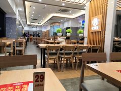 大堂-老娘舅(杭州地铁凤起路站店)
